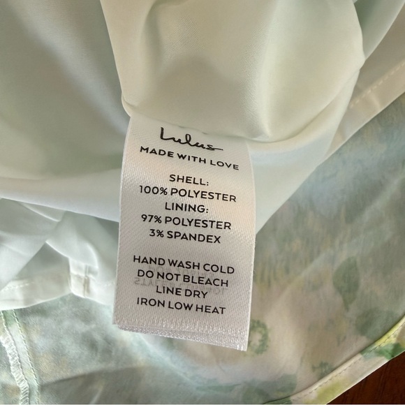 NWT Lulus Glowing Presence Light Green Floral Satin Halter Maxi Dress medium - Picture 8 of 8